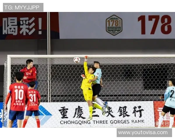 重庆足球队实力强劲稳居最新足球实力TOP10榜首引领风骚